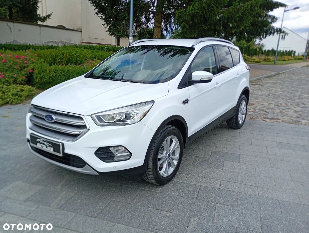 Ford Kuga 1.5 EcoBoost 2x4 Titanium - 11