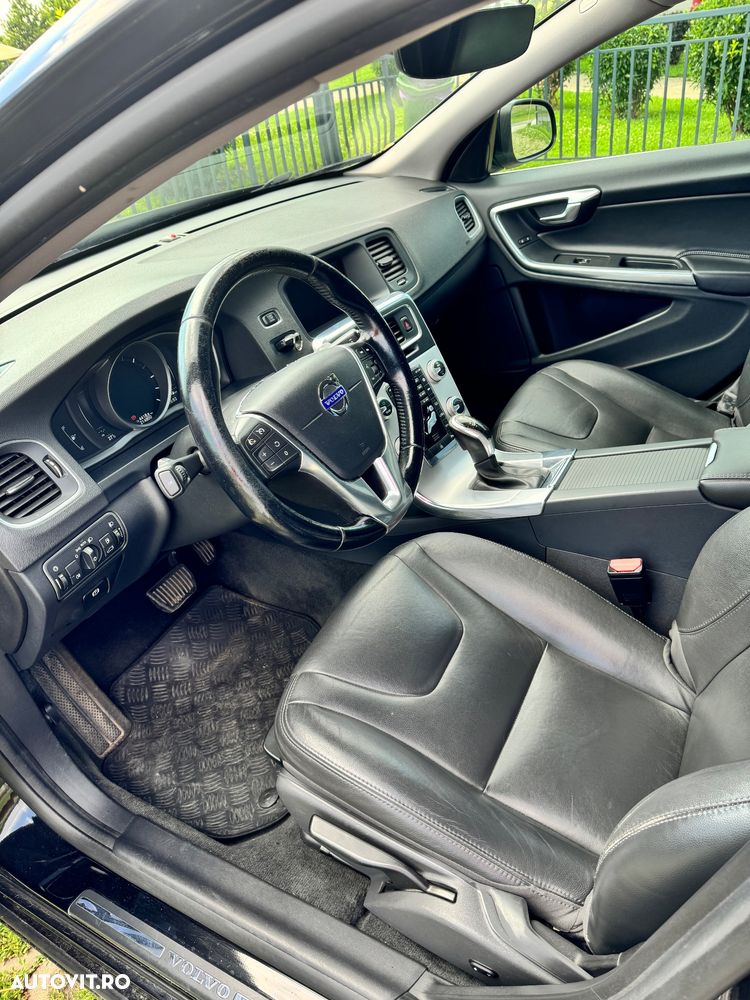 Volvo S60 D2 Basic - 14