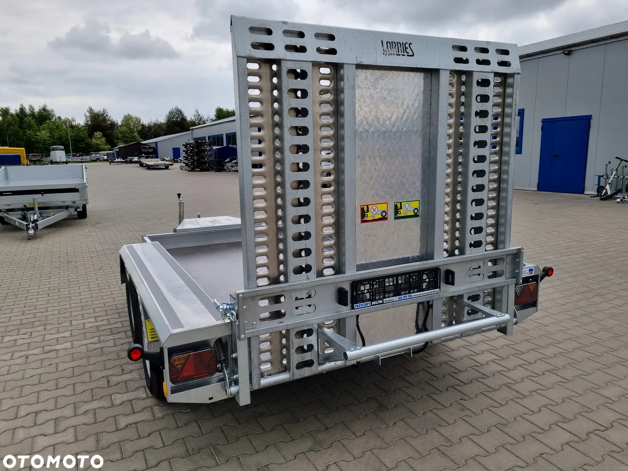 Lorries Przyczepa TPM 27, 303x160 cm 2,7T koparka, bobcat - 15