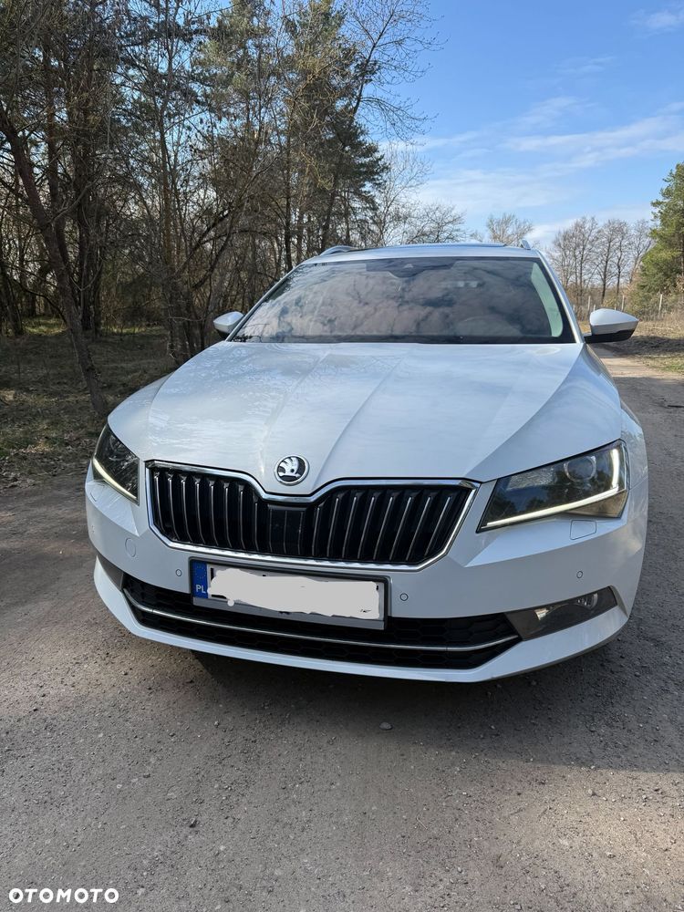 Skoda Superb 1.6 TDI Ambition DSG - 4