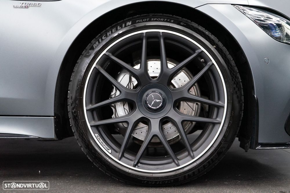 Mercedes-Benz AMG GT 53 4Matic+ - 12