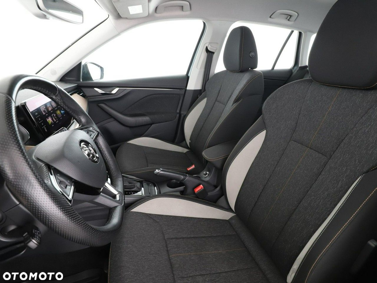 Skoda Kamiq 1.5 TSI Style DSG - 9