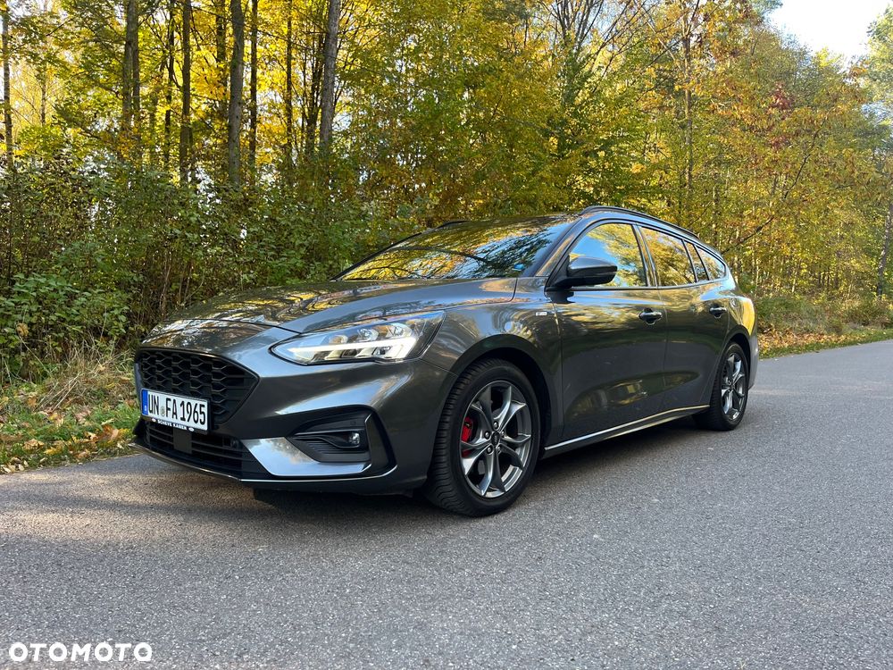 Ford Focus 1.0 EcoBoost Hybrid ST-LINE X - 1