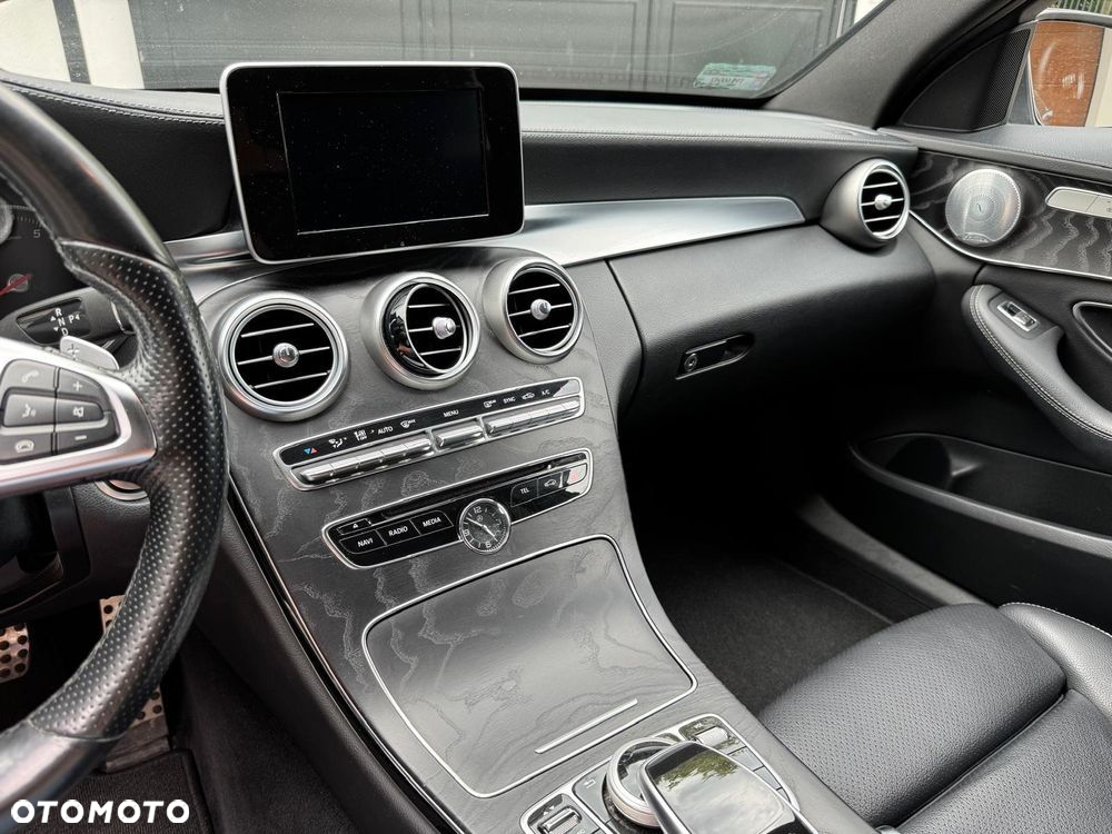Mercedes-Benz Klasa C 200 4-Matic 7G-TRONIC - 13