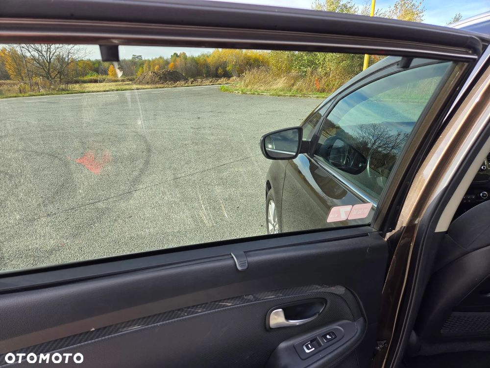 Kia Carens 1.6 GDI Business Line EU6 - 18