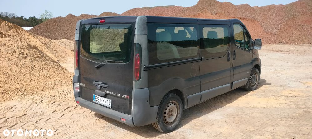 Opel Vivaro - 11