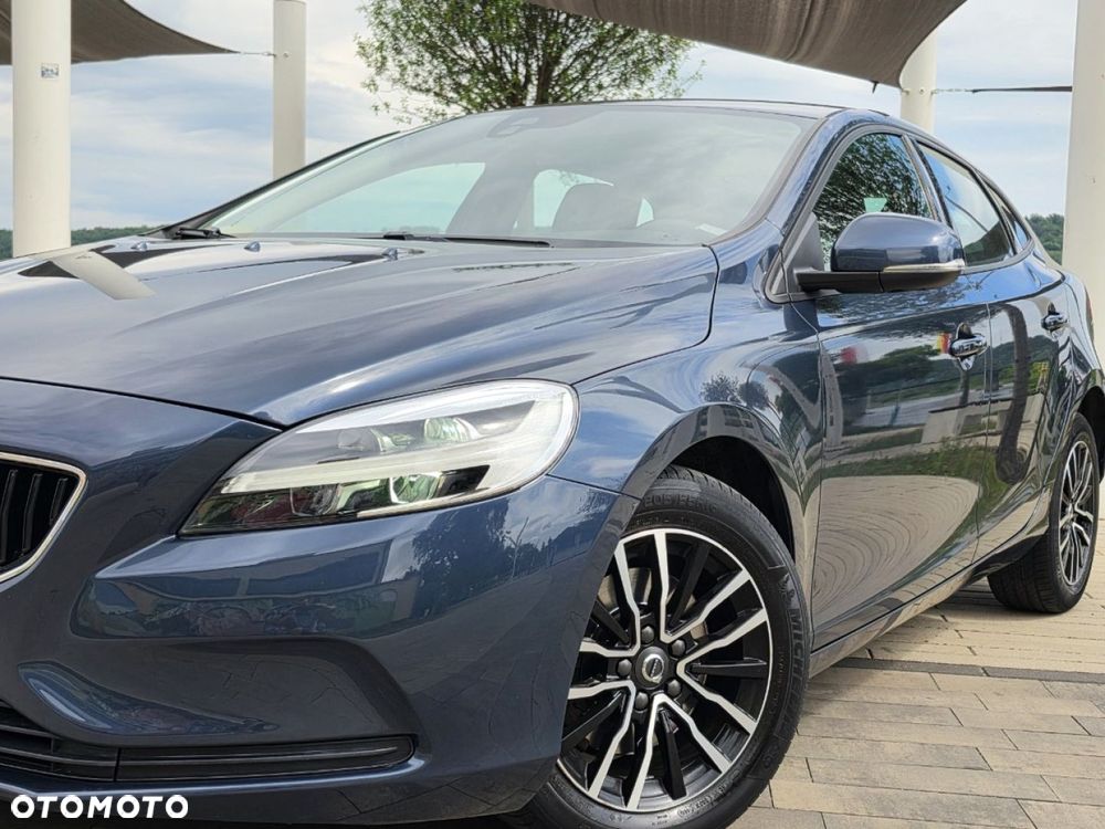 Volvo V40 - 10