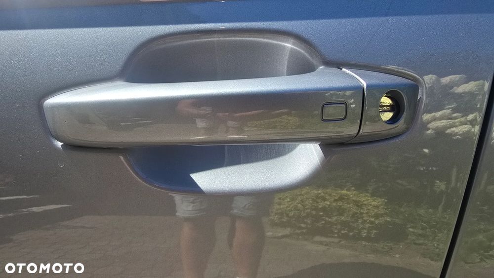 Audi A6 Avant 2.0 TDI quattro S tronic - 18