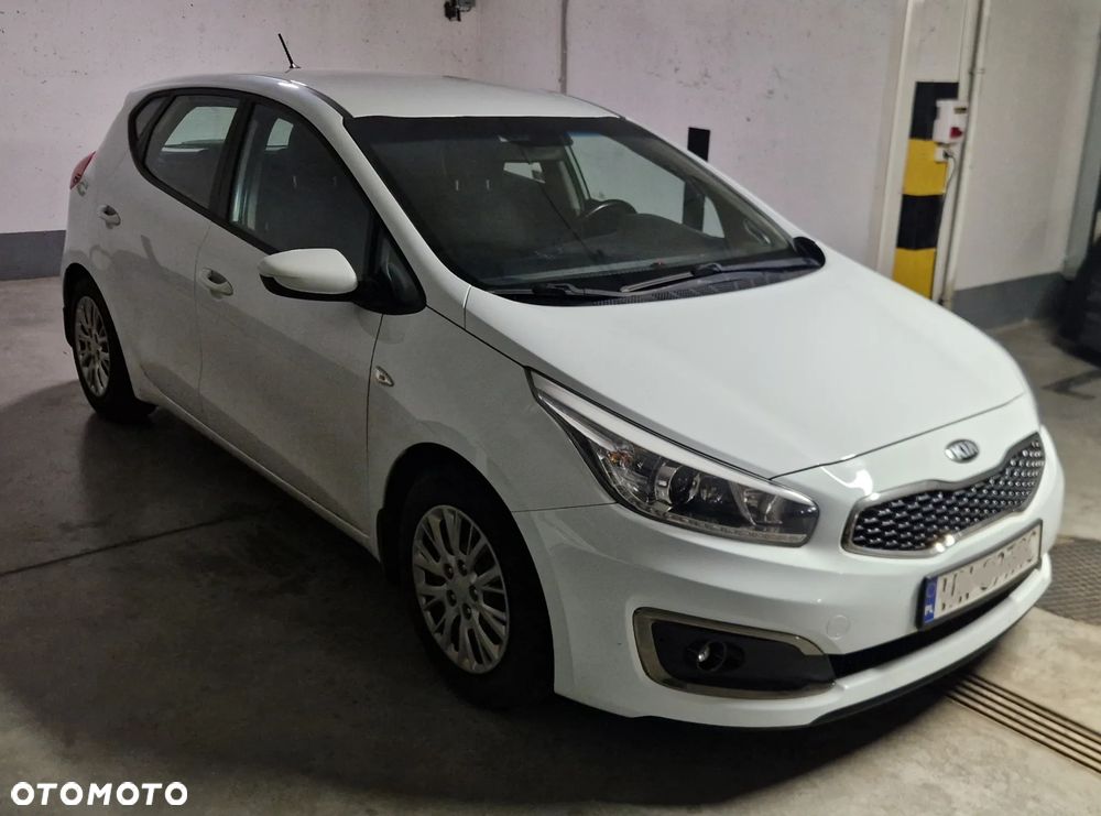 Kia Ceed 2018 photo 5