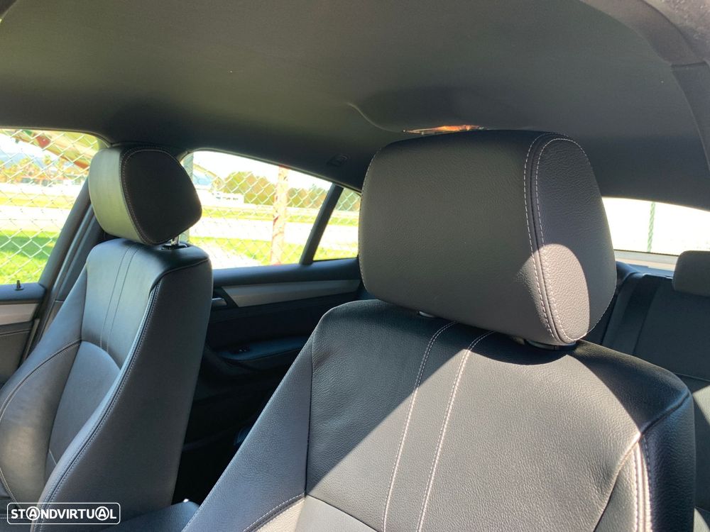 BMW X4 20 d xDrive Pack M - 12