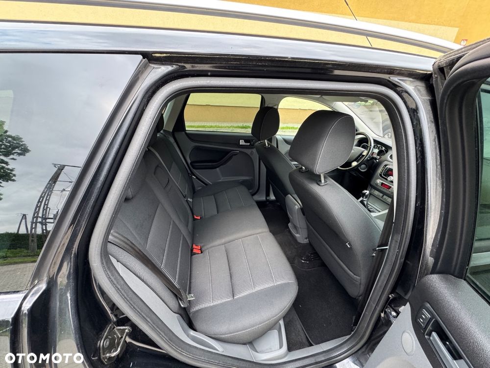 Ford Focus 1.6 TDCi Titanium - 9