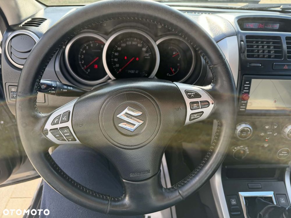 Suzuki Grand Vitara 2.0 Comfort Limited - 5