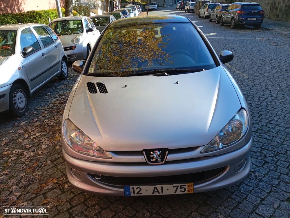Peugeot 206 1.1 Black & Silver - 1