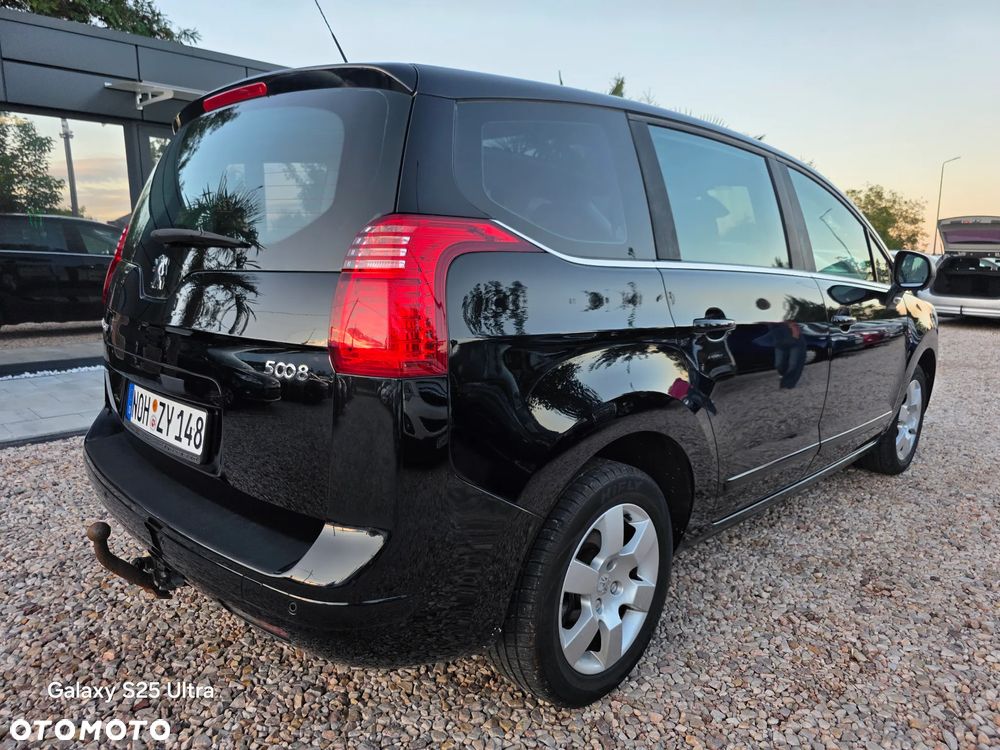Peugeot 5008 - 12