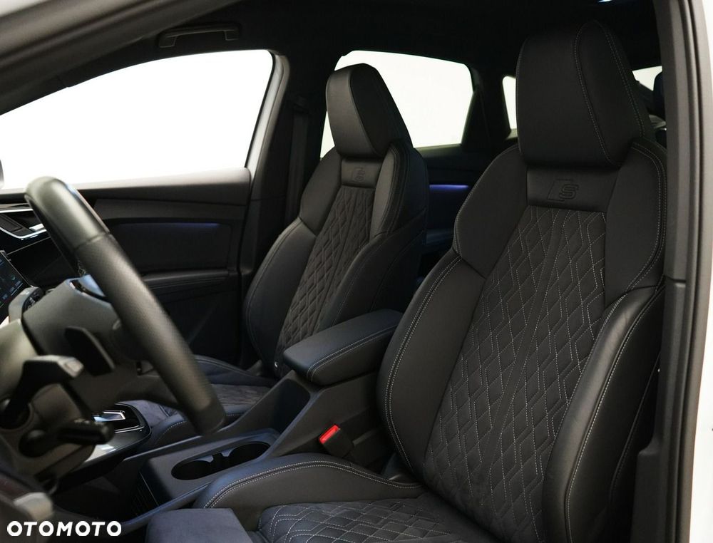 Audi Q4 Sportback e-tron - 22