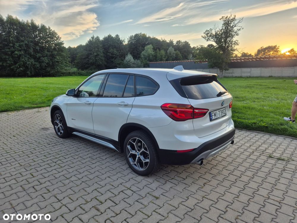 BMW X1 xDrive20i - 10