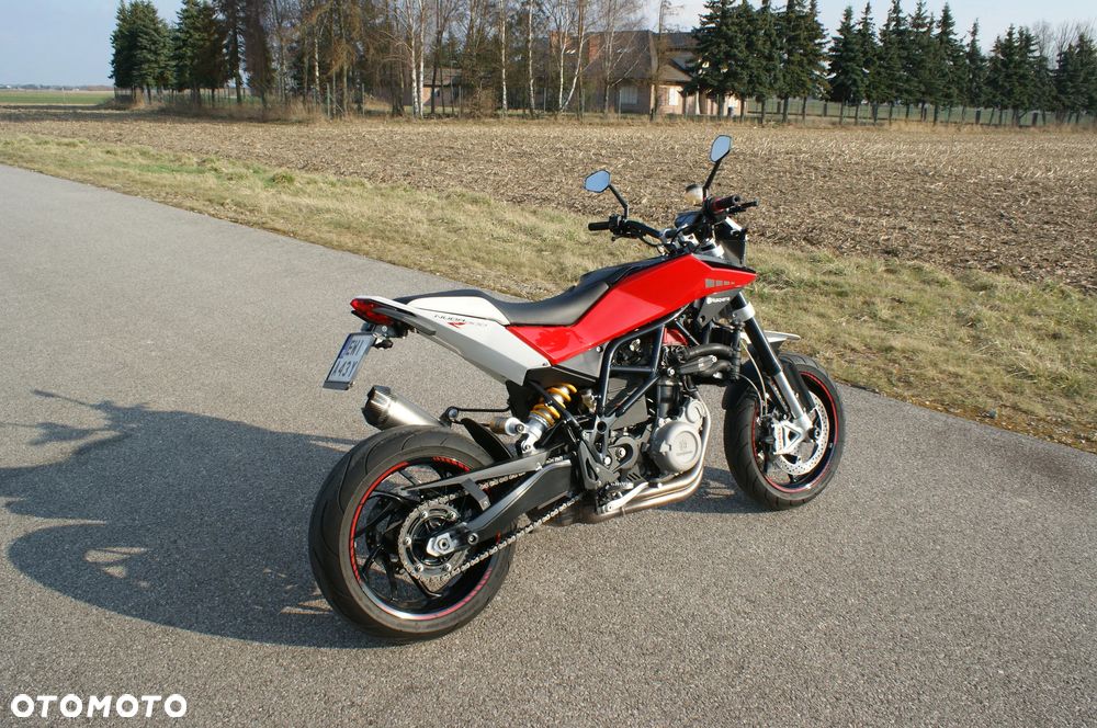 Husqvarna Nuda 900R - 11