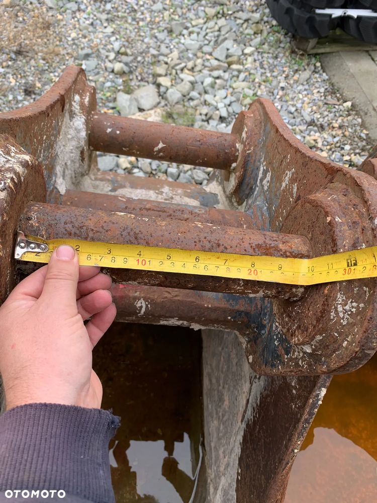 Łyżka do maszyn 13 ton - rozmiar 50 cm - 5
