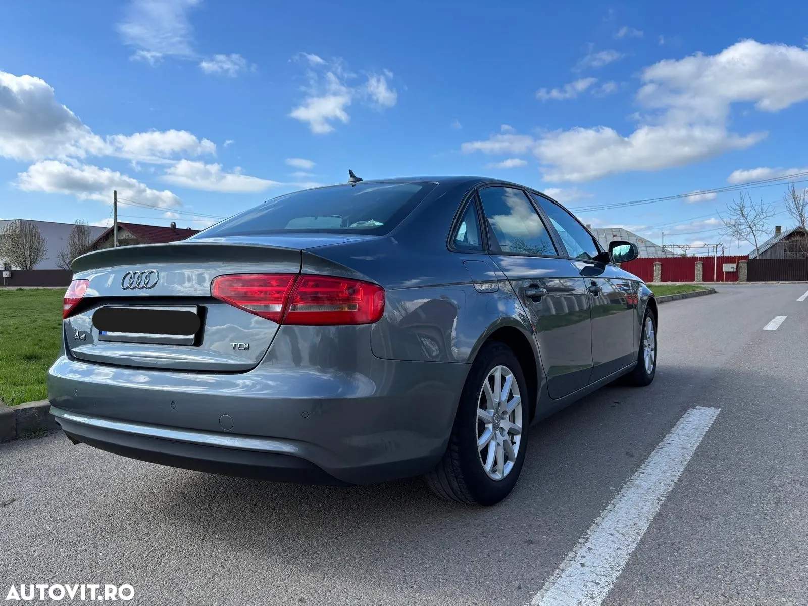 Audi A4 2.0 TDI B8 - 5