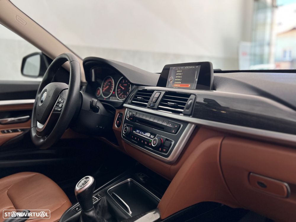 BMW 320 Gran Turismo d Line Luxury - 34