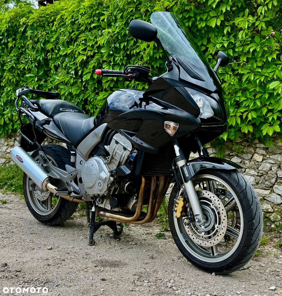 Honda CBF - 10