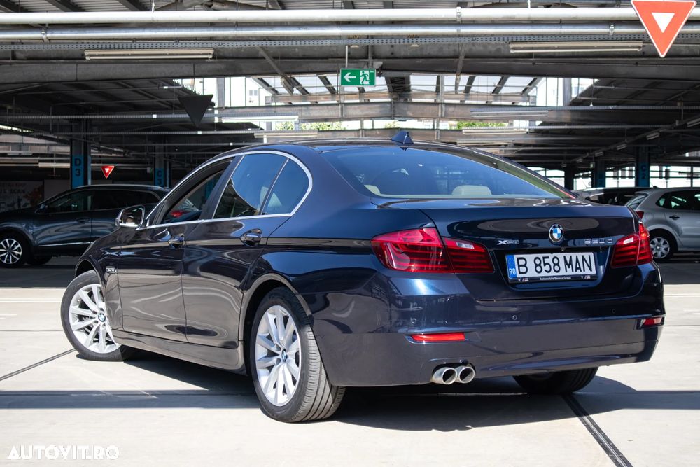 BMW Seria 5 520d xDrive AT - 9