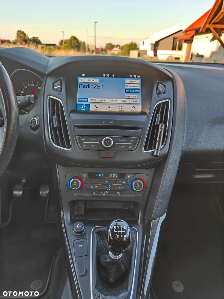 Ford Focus 1.0 EcoBoost Titanium - 13
