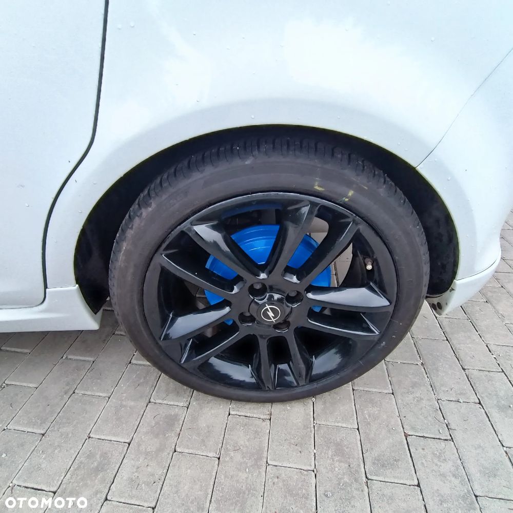Opel Corsa 1.4 16V Sport - 18