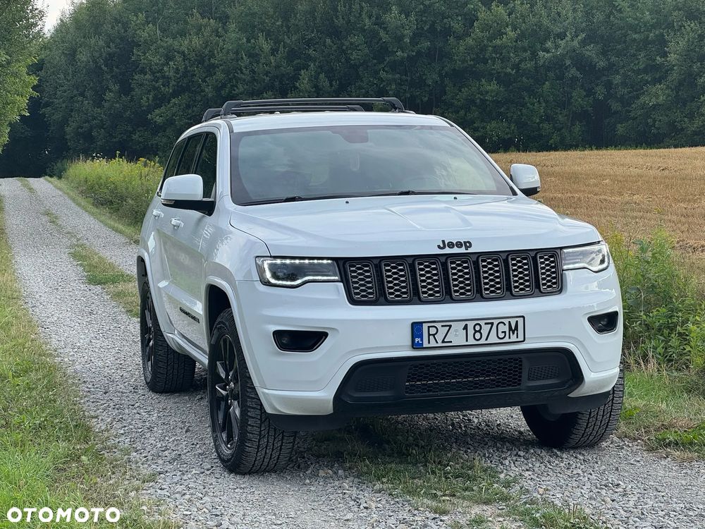 Jeep Grand Cherokee - 2