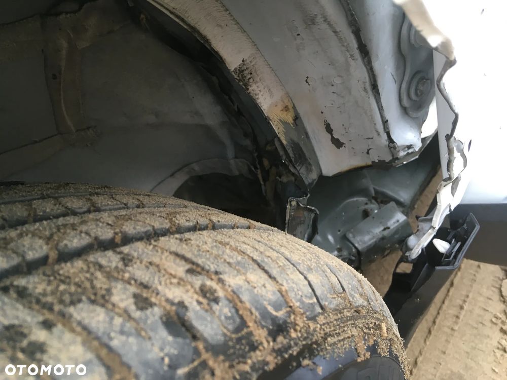 Opel Crossland X - 15