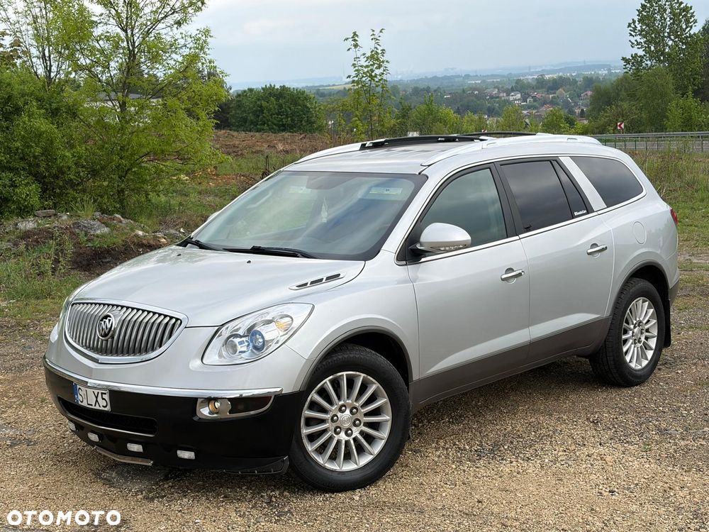 Buick Enclave - 1