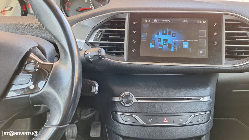 Peugeot 308 1.6 BlueHDi Style - 11