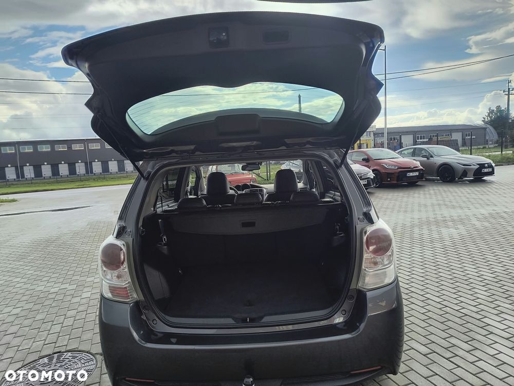 Toyota Verso 1.8 Prestige EU6 - 5