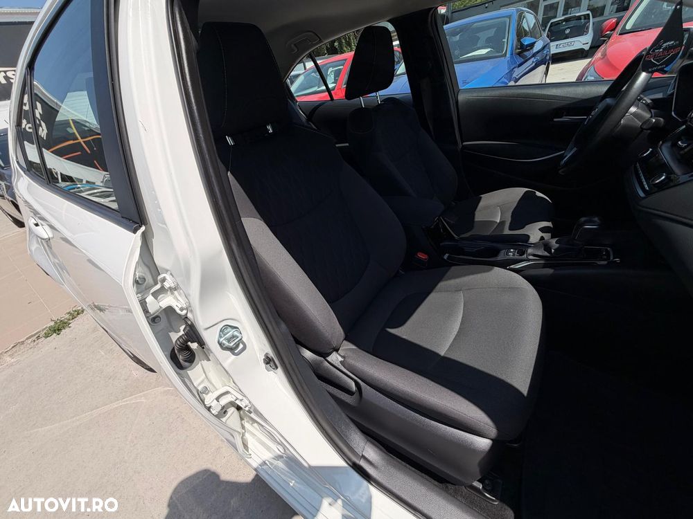 Toyota Corolla 1.8 HSD Dynamic - 15