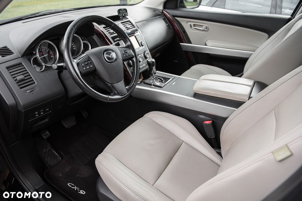 Mazda CX-9 3.7 V6 Sport - 17