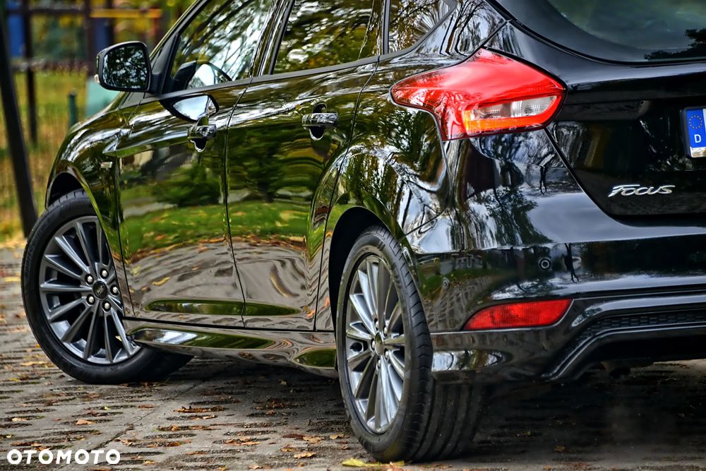 Ford Focus 1.0 EcoBoost ST-Line - 18