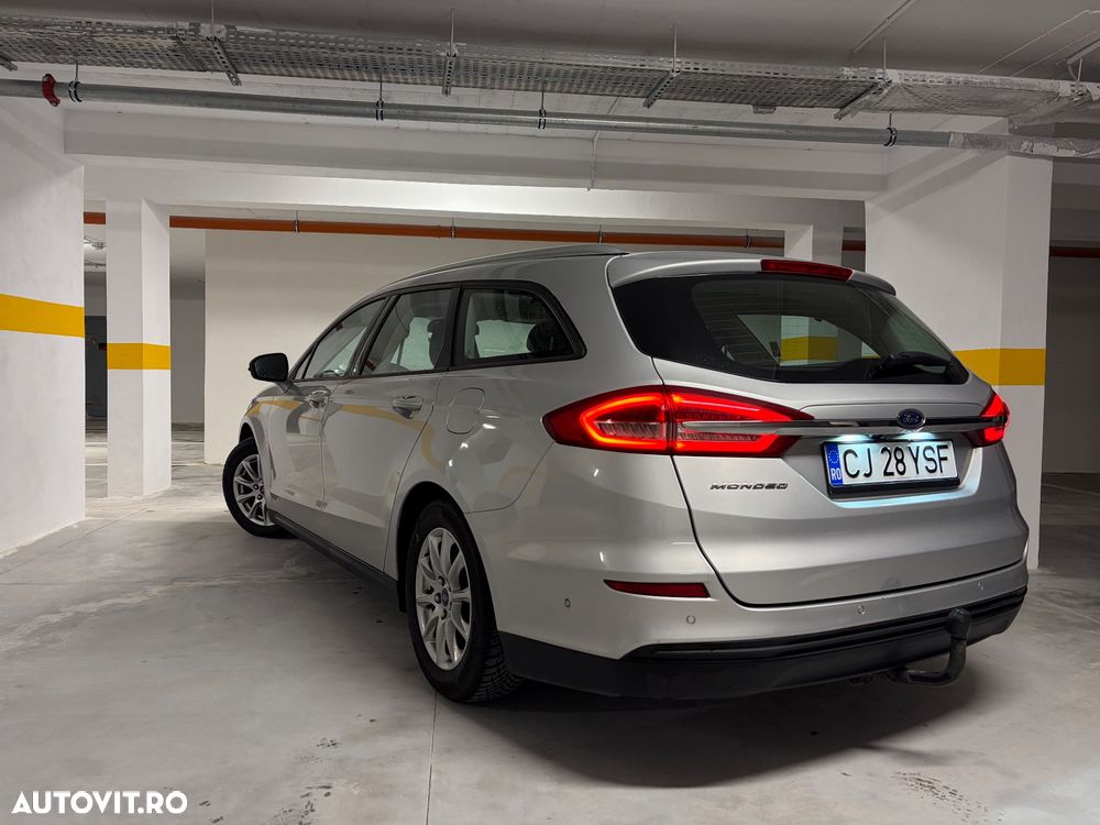 Ford Mondeo - 7