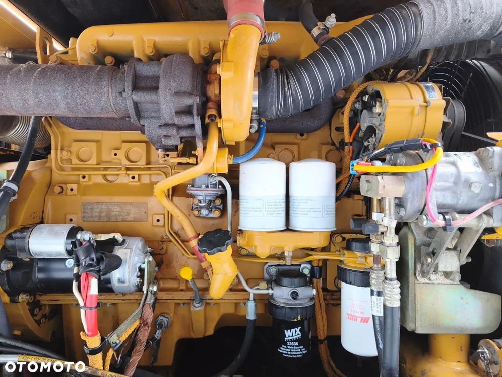 Caterpillar M318C - 6