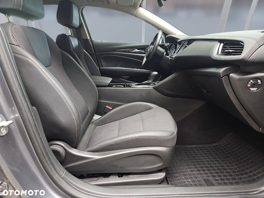 Opel Insignia 2.0 T Elegance S&S - 12