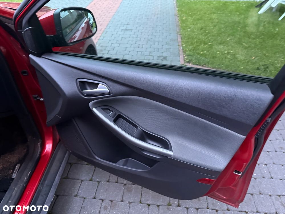 Ford Focus 1.6 TDCi DPF Trend - 7