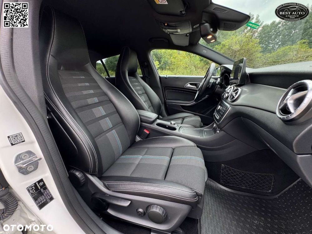 Mercedes-Benz CLA - 32