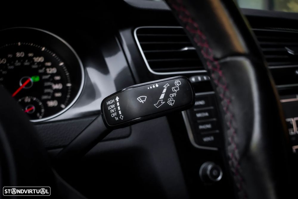 VW Golf 2.0 TSi GTi DSG - 17