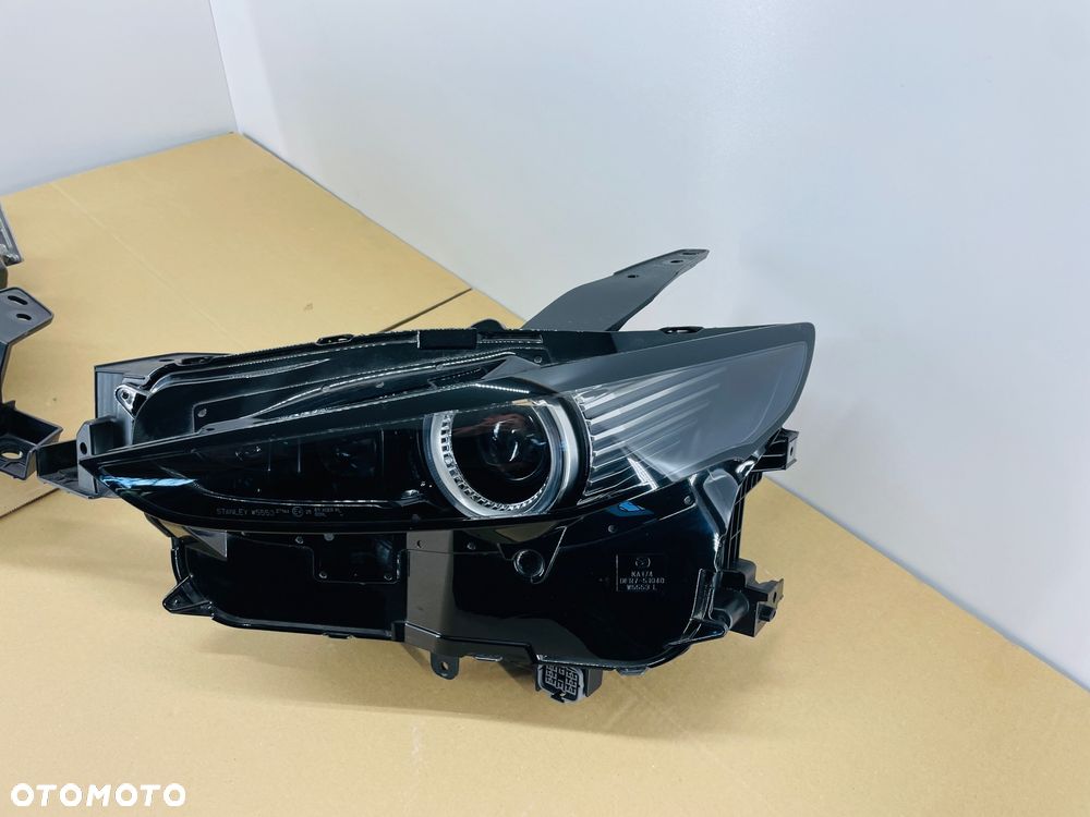 Lampa lewa prawy CX30 Full led 14 pin - 7