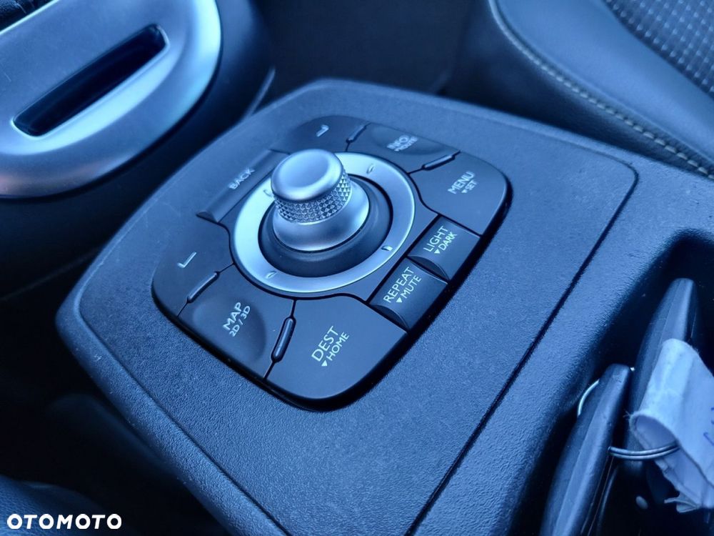 Renault Grand Scenic - 12