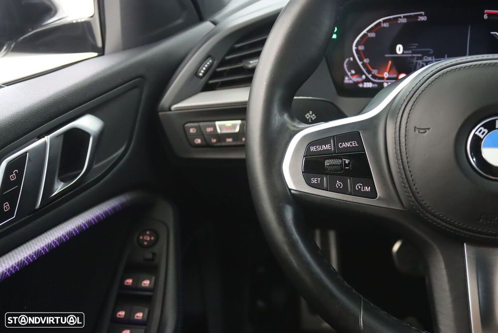 BMW 116 d Pack Desportivo M Auto - 11