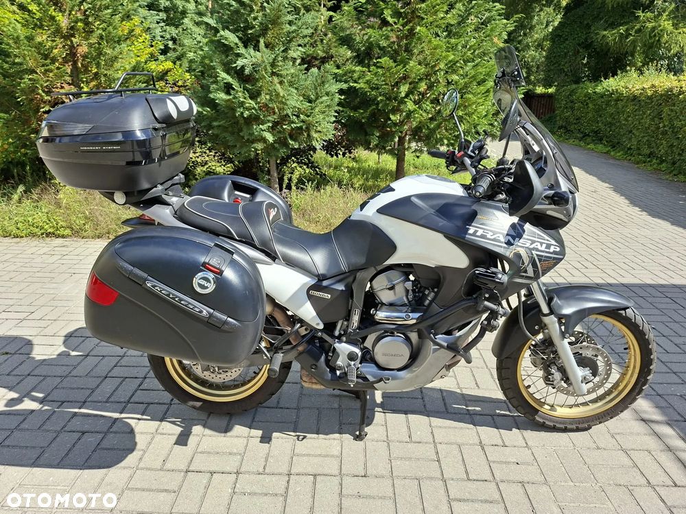 Honda Transalp - 6