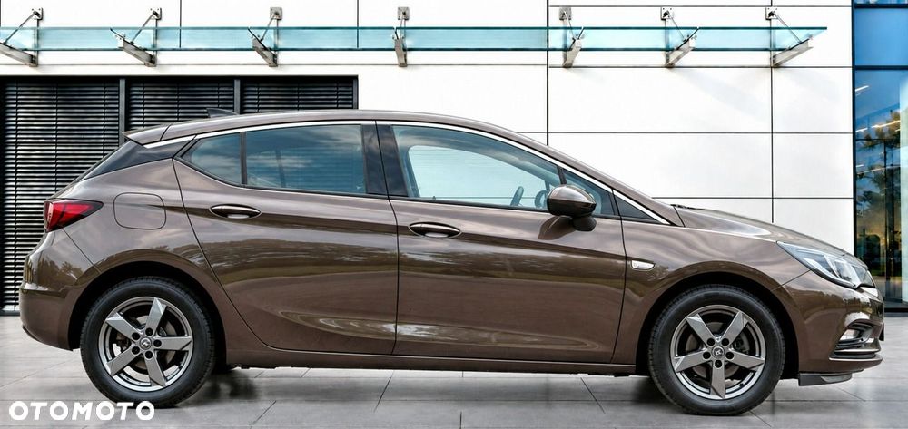 Opel Astra 1.4 T Elite - 27