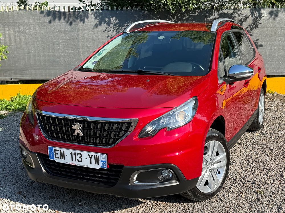 Peugeot 2008 1.2 Pure Tech Active S&S - 11