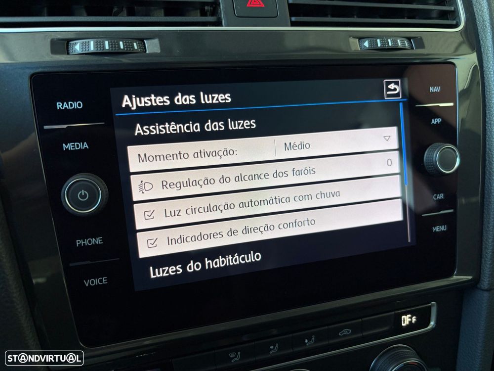 VW Golf Variant 1.6 TDi Confortline - 34