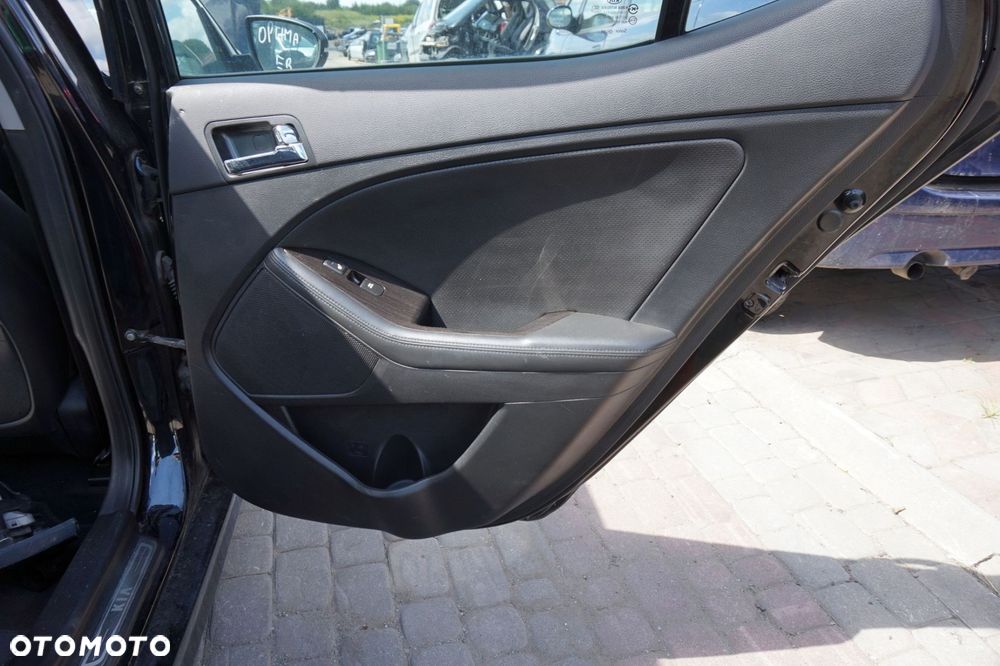 BOCZEK TAPICERKA DRZWI SKÓRA DREWNO PAMIĘĆ GRZANIE JBL INFINITY OPTIMA III  KIA 2010-2015 - 11